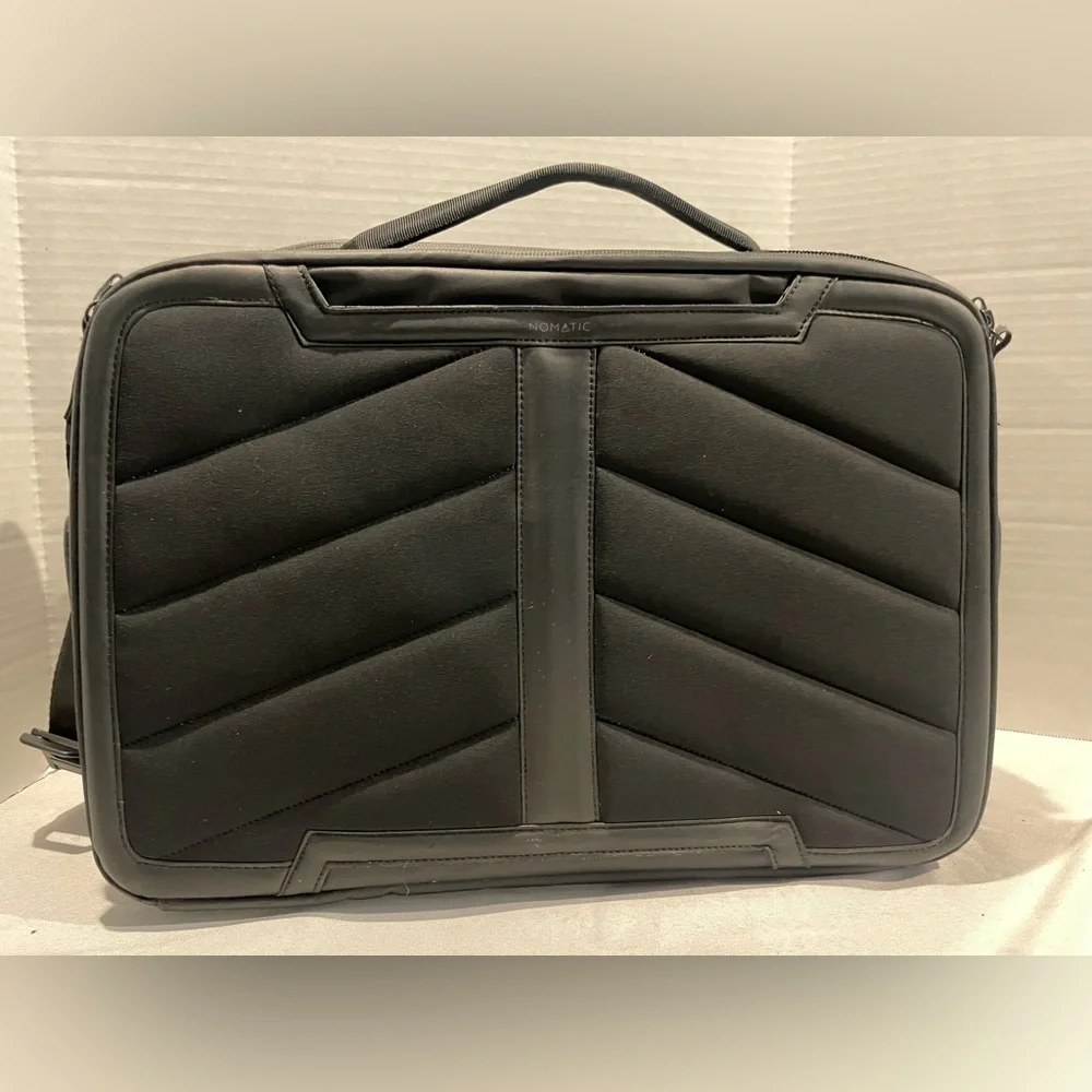 NOMATIC Graphite Gray Messenger Briefcase Laptop Crossbody Bag - Picture 5 of 7